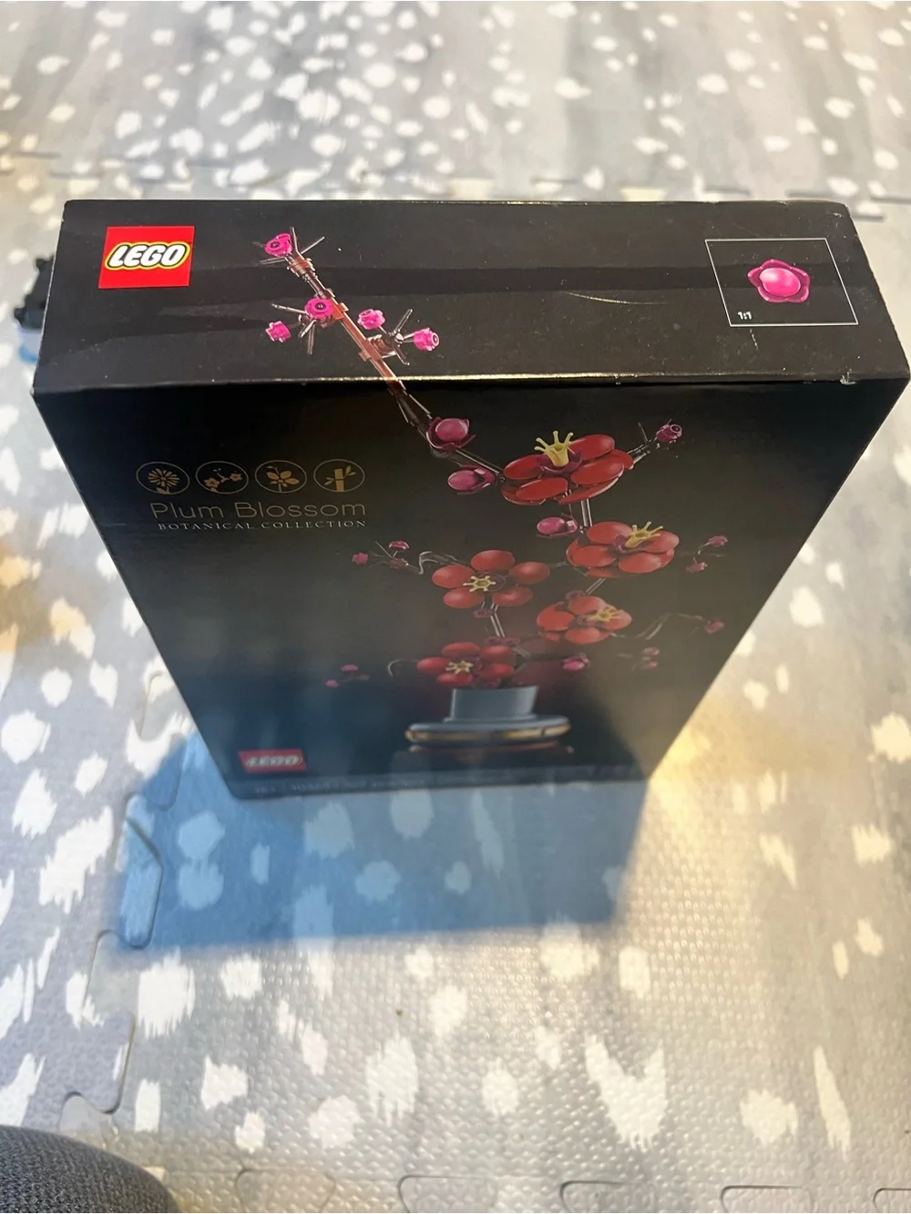 LEGO Plum Blossom Botanical Decor - Red and Pink Floral Accent